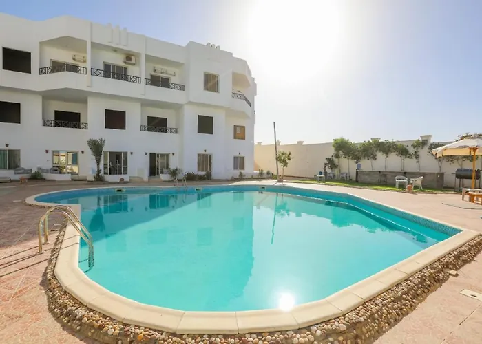 La Bonita Compound For Rent